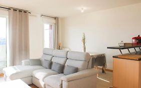 3-Rooms Apartment With Wifi And Balcony